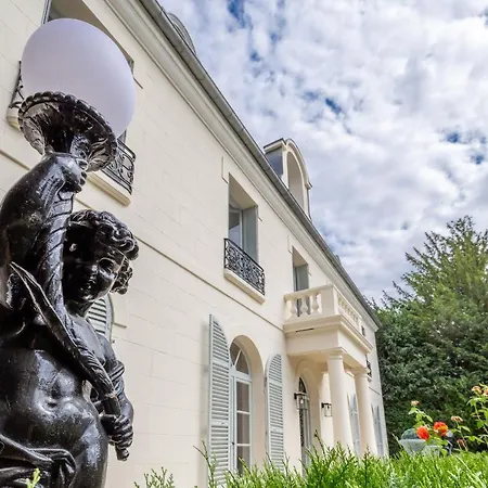 Privatelodge - Villa Avec Piscine En Bords De Marne Villa Chennevieres-sur-Marne