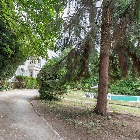 Villa Privatelodge - Villa Avec Piscine En Bords De Marne