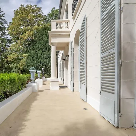 Villa Privatelodge - Villa Avec Piscine En Bords De Marne *